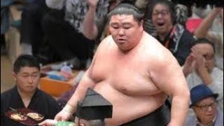 正代が豊昇龍を破る　琴桜戦に続いて勝利　“綱取り大関キラー”は「何かしてやろうと思ってやった」