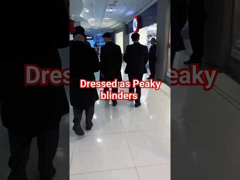 peaky blinders outfits public reaction #peakyblinders #outfits #reactions #thomasshelby #tommy