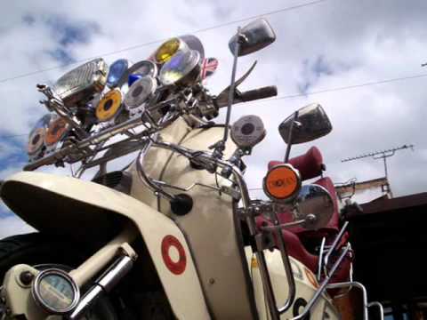 Wynder K Frog - I feel so bad  - Jackie Edwards cover - Hammond groover .wmv