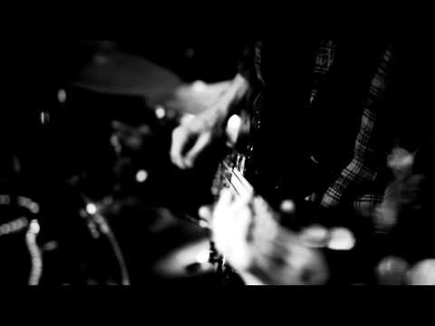 Shiny Darkly - Dead Stars (Official Music Video)