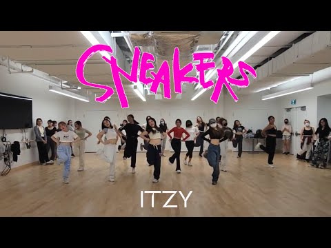 [KPOP DANCE CLASS] ITZY - Sneakers | UBC K-Wave Dance Team