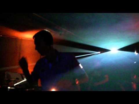 20.11.2011 Elektro Farmer & Timo Baldoa Birthday @ Sky106/Mücke Teil2