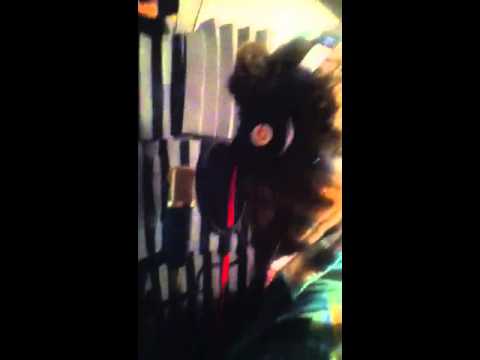 Cuzzin Crillz young ced in the lab