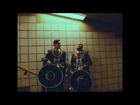 Gera Demara, Carlos Sarabia - Si Es Feliz  (Video Oficial)