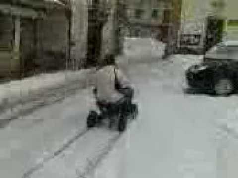 francesca sul quad a sambuco nella neve 2