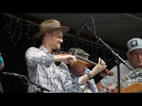 C1717 - Dennis Ludiker - Topeka Polka (Round Robin)