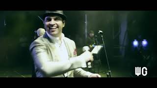 Eres Más (En Vivo) Lyrics English Translation