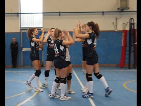 PALLAVOLO SOVERE -  Virtus Lovere  3 - 0