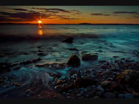 Dennis Sheperd vs Oceanlab - Black Satellites (Kaimo K Mashup)