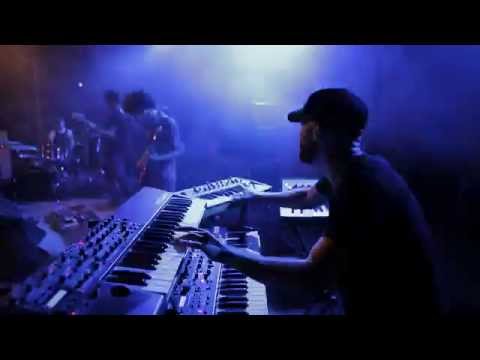 Tiny Fingers - El Dorados live