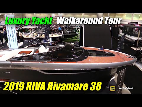 2019 Riva Rivamare 38 Luxury Yacht - Walkaround - 2019 Toronto Boat Show