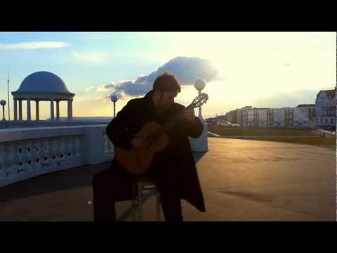 Danny Holland plays Suite del Recuerdo - Jose Luis Merlin
