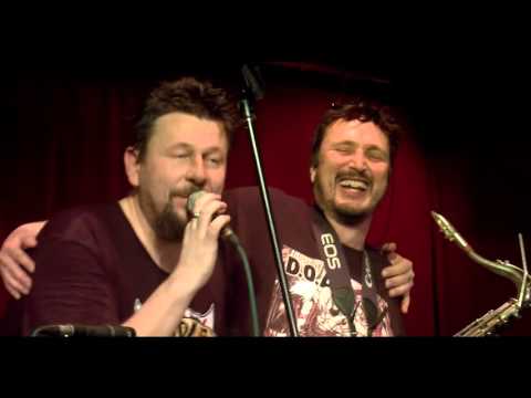 ČESKÁ DISHARMONIE - Zvířata a Jé, mám tě rád - Kaštan Praha - 29.4.2016