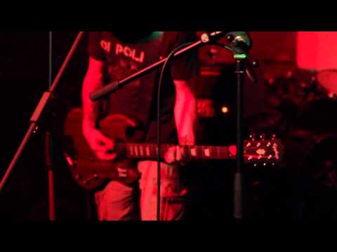 Cripplekorps - Cripplekorps - Proti nim (Boro, Brno 15.5.2014)