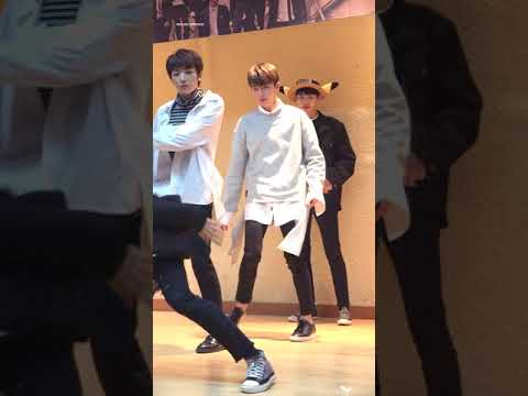 171111 창원 팬사인회 업텐션 샤오 UP10TION XIAO - 나한테만 집중해