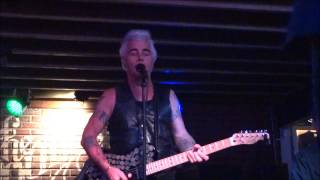 Dale Watson:  Lug Nut Larry