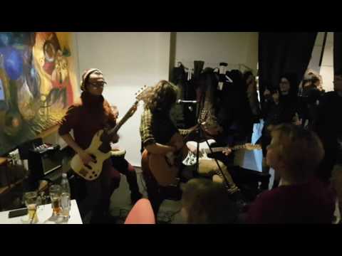 Babilono Vartai - Medelis (Epinė versija)