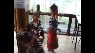 preview picture of video 'T'boli Kids Dance Lake Sebu Philippines'
