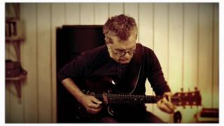 Mats Holtne Solo Guitar performing 