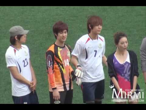 100615 Mir and Seungho at IU Recording