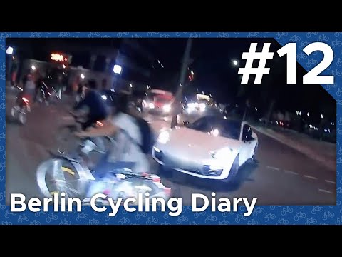 Porsche drives into Critical Mass, red-light drivers and traffic hooligans – Dashcam (Berlin Cycl...