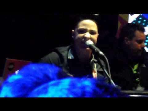 Lucy Spraggan - Gold Digger (Bristol 28/11/12)