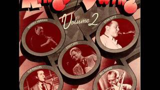 'PLAYHOUSE'  JUNIOR MANCE.