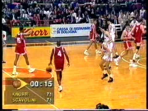 scavolini pesaro in casa di bologna merda