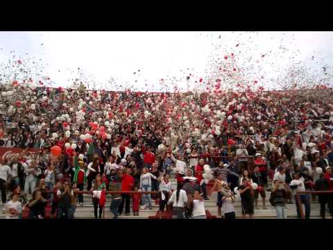 "globazo de recibimiento al globo contra Douglas Haig" Barra: La Banda de la Quema • Club: Huracán