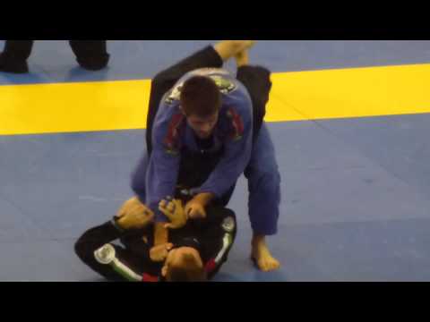 Jake Mackenzie vs Malco Relter - IBJJF European Open 2013 - Black Adult - Middle