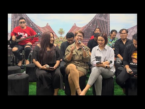 Rita Butar-Butar, Putri Siagian, Maria Simorangkir - Didia Rokkaphi