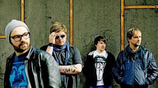 Er Laesst Doch Immer Alles Fallen Lyrics English Translation