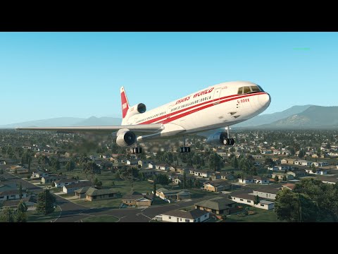 TWA Lockheed L1011 Tristar Landing at Cairns INTL