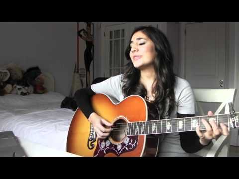 Mia Rose sings "Whats my name?" by Rihanna (Acoustic)