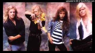 Download lagu Shark Island-Bad For Each Other Live On Z-Rock mp3 Download lagu Shark Island-Bad For Each Other Live On Z-Rock mp3