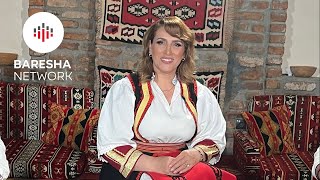 Shqiponja Muhaxheri - Çitma Dorën Përmbi Dorë