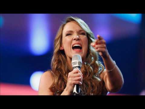 Carolin Kebekus-Alpha Pussy-Über Männer und Frauen