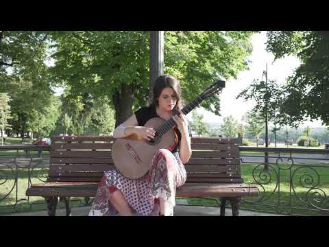 Amalia Miler plays Leo Brouwer's "An Idea"