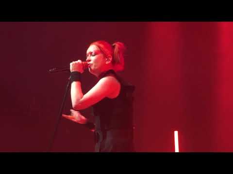 Garbage - Soldier Through This @ TivoliVredenburg, Utrecht