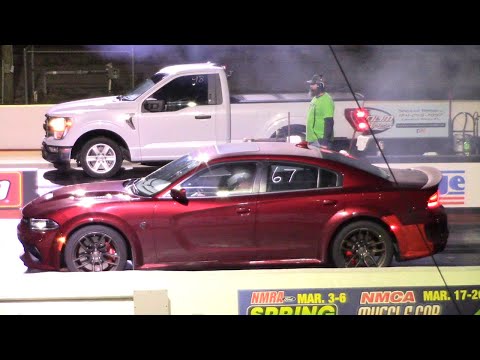 Hellcat Charger vs Whipple F-150 vs Jeep Trackhawk 1/4 Mile