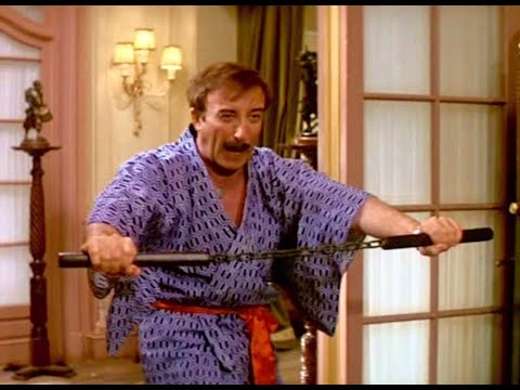 WHAT A FIGHT !!! WHAT A CLASSIC !!! CLOUSEAU V KATO !!!  THE REVENGE OF  THE PINK PANTHER (1978) HD