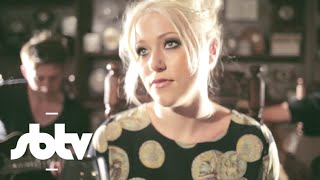 Amelia Lily | "California" - Acoustic - (A64) [S9.EP6]: SBTV