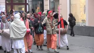 HH Danavir Goswami Vyasa-puja 2011 Harinam Brno Cz