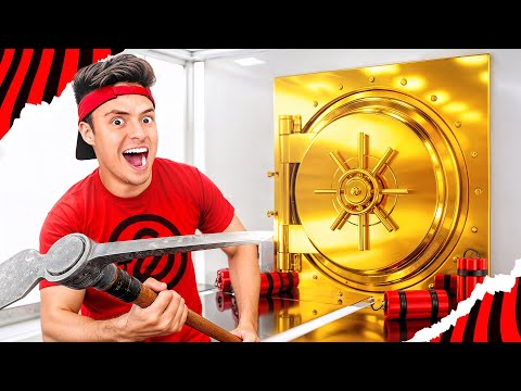 WHOEVER OPENS THE SAFE WINS R$100,000!