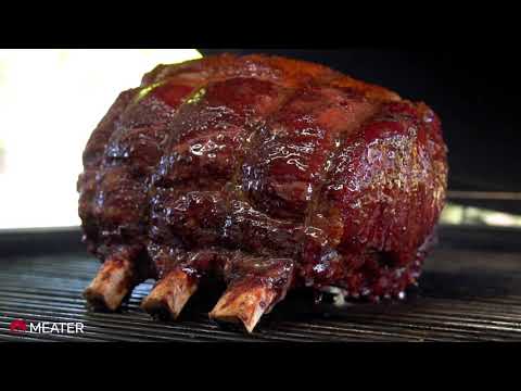 Easy Grilled Prime Rib Roast Recipe | MEATER |...