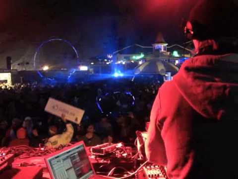 Alex Bau live @ Rave on Snow Festival 2011, Saalbach (AT), Pt. 1