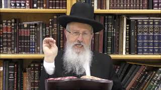 הגאון הרב אברהם יוסף שליט"א מה נוסח הברכה על הנר של ההבדלה (הרב אברהם יוסף) - התמונה מוצגת ישירות מתוך אתר האינטרנט יוטיוב. זכויות היוצרים בתמונה שייכות ליוצרה. קישור קרדיט למקור התוכן נמצא בתוך דף הסרטון