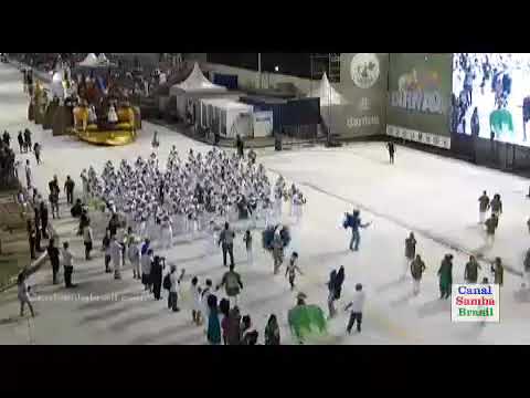 Bateria Ousadia Desfile 2019