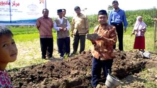 preview picture of video 'Peletakan Batu Pertama Gedung Baru Yayasan Insan Madani Madiun'