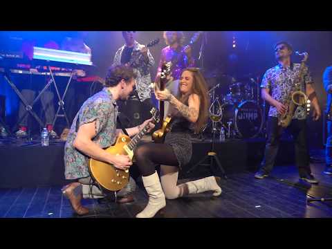 Nina ATTAL Bring Me Back That Love Live @ Pan Piper Paris 2019